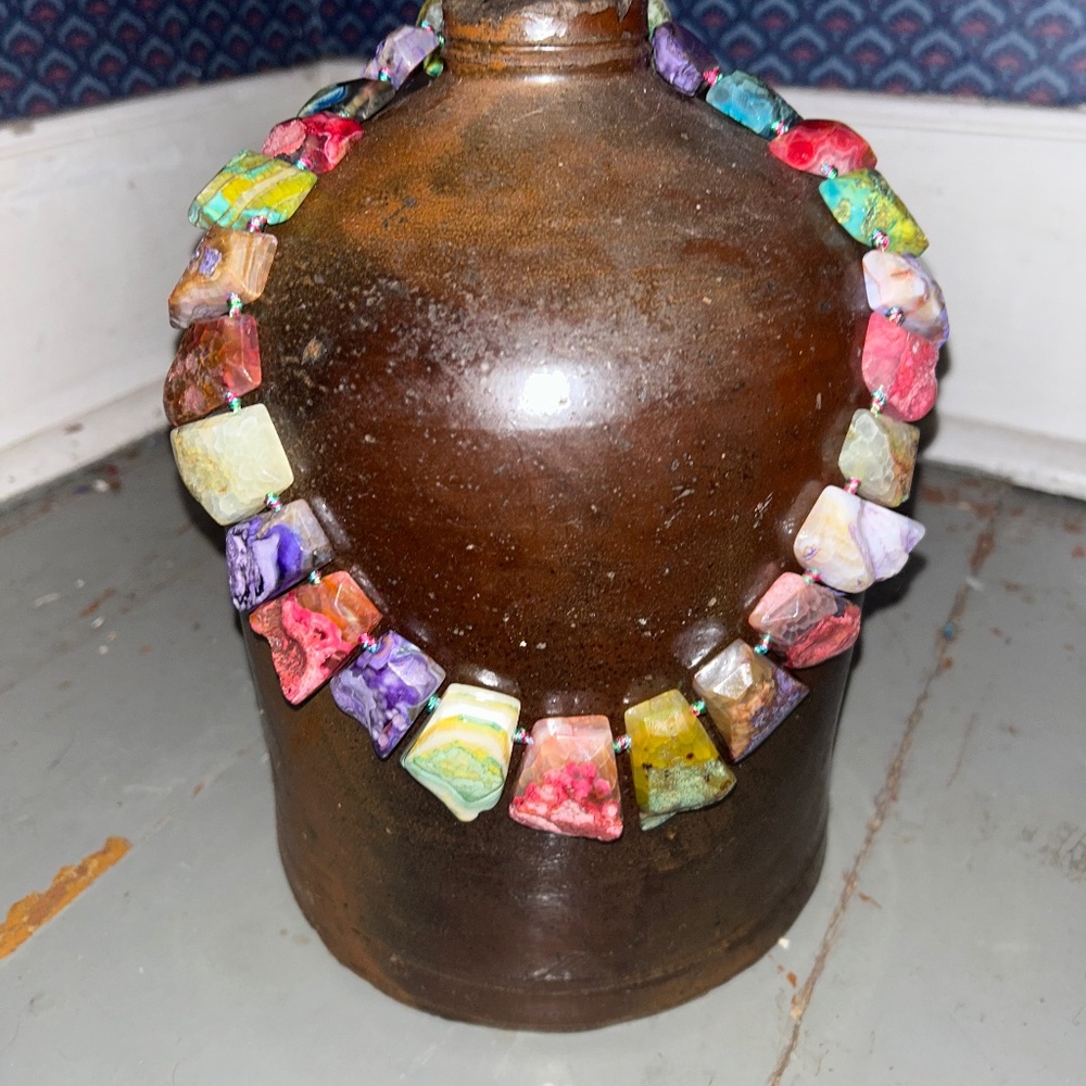 Stunning GEO stone rock necklace jewelry fashion accessories